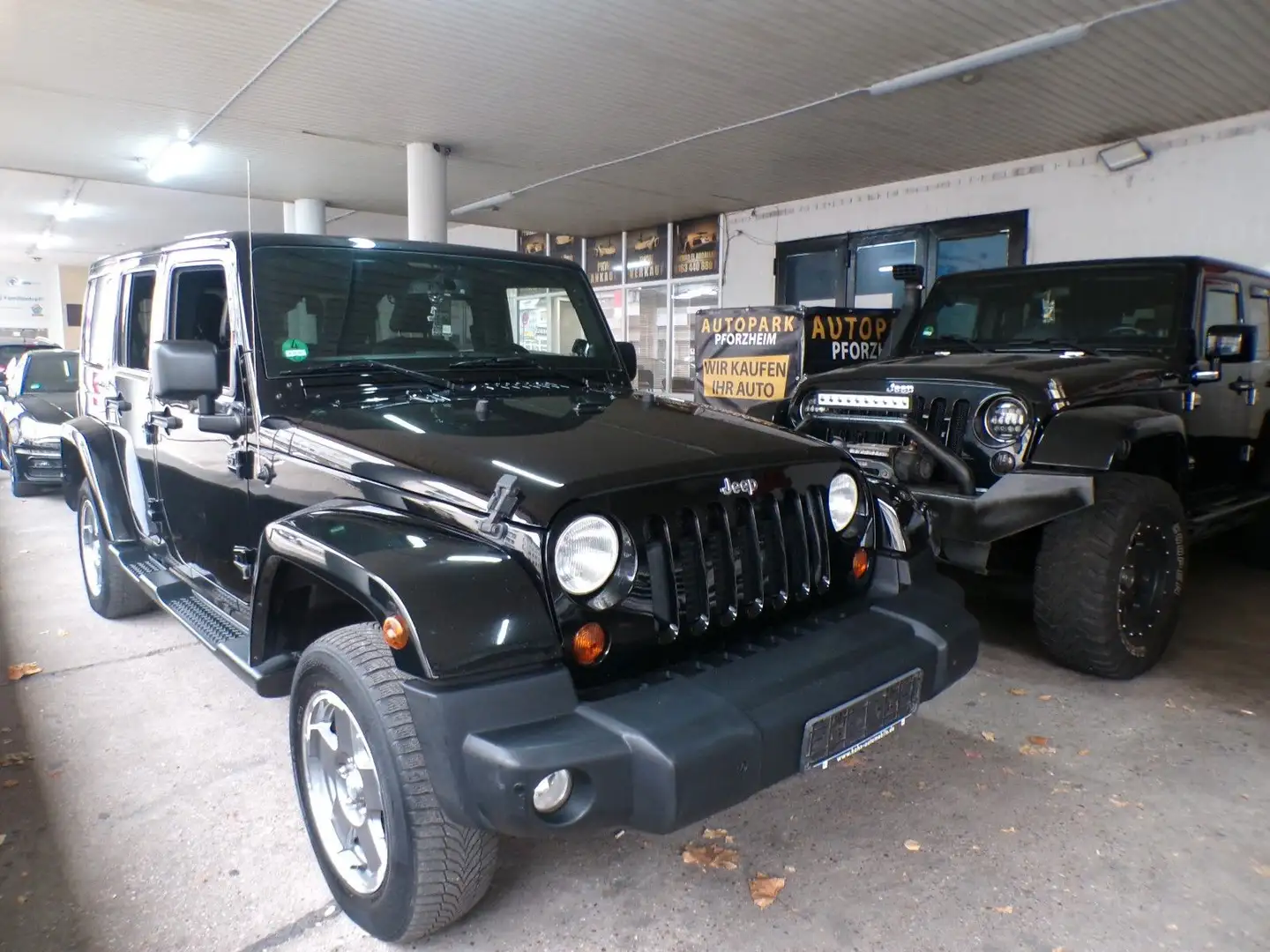 Jeep Wrangler /Unlimited Black Edition/Allrad/1HAND Noir - 1