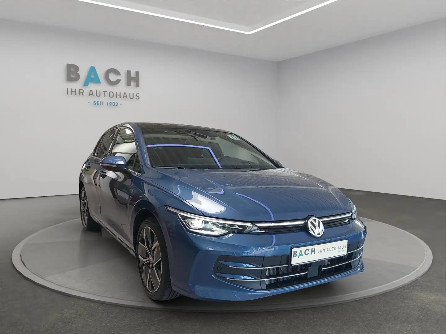 Volkswagen Golf 50Jahre DCC-Fahrwerk Panoramadach AHV HUD 18" Bleu - 2