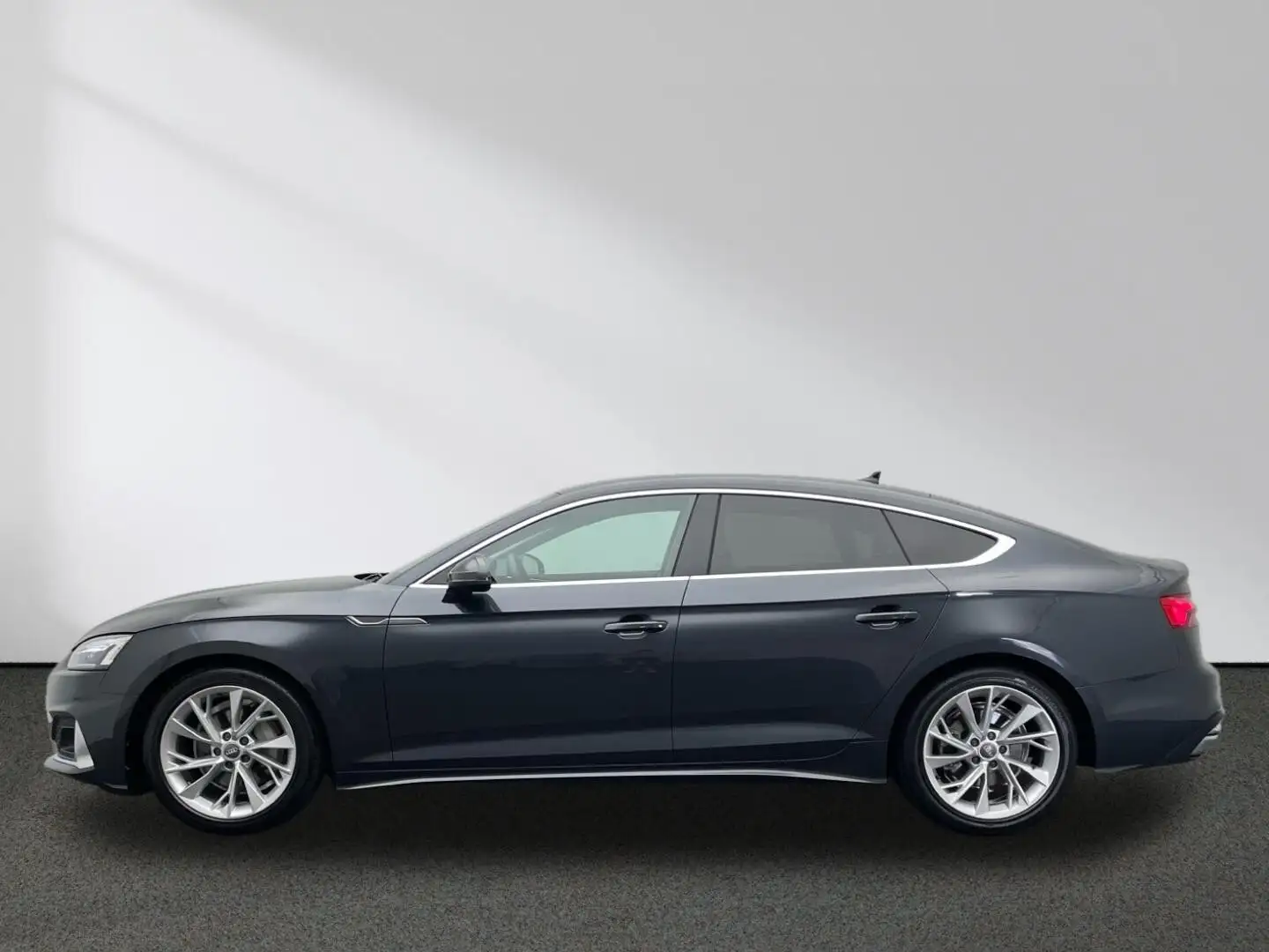 Audi A5 Sportback Advanced 40 TDI quattro MMI LED Gris - 2