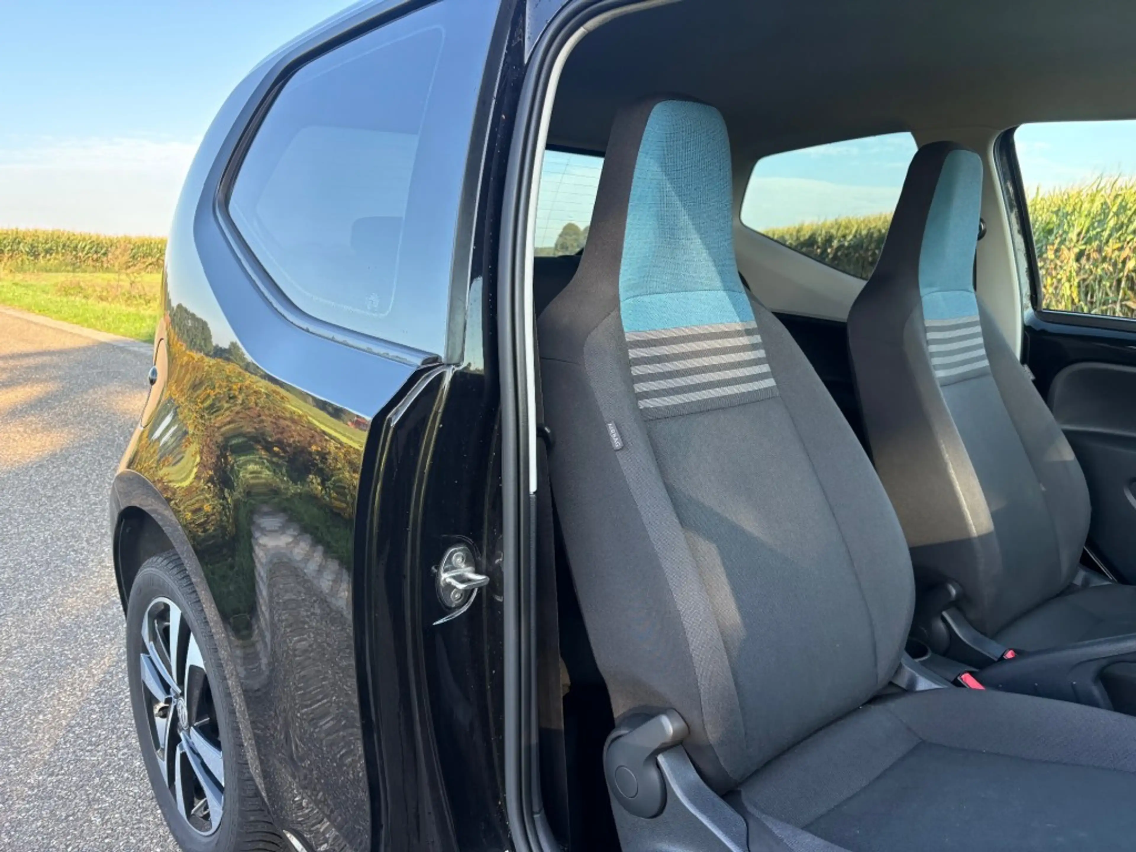 Volkswagen up! 1.0 / MOVE UP! / AIRCO / 2 JAAR APK / FACELIFT — photo 10