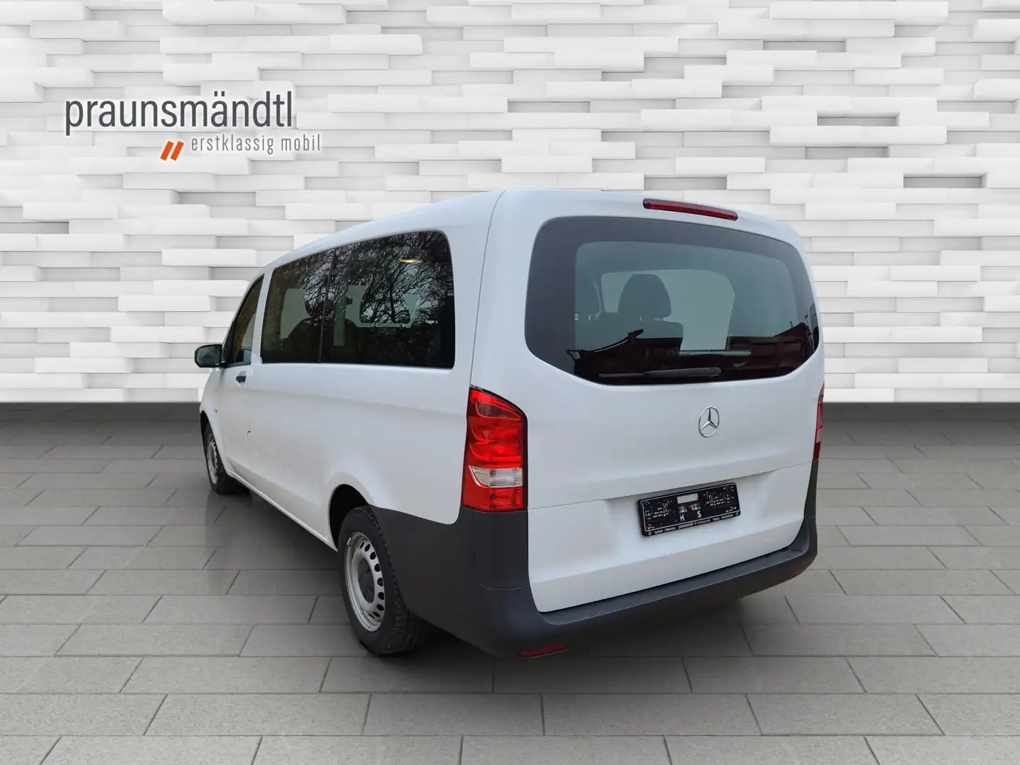 Mercedes-Benz Vito Tourer 114 CDI Pro lang Automatik Klima Wit - 2