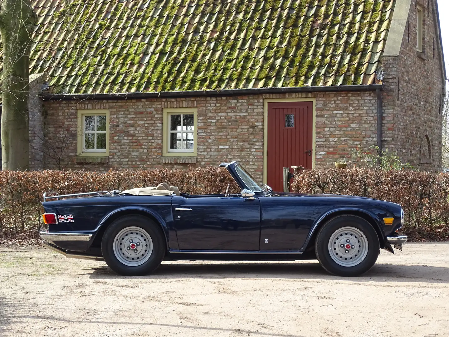 Triumph TR6 1974 | 2.5l 6-cilinder | Overdrive Blau - 2