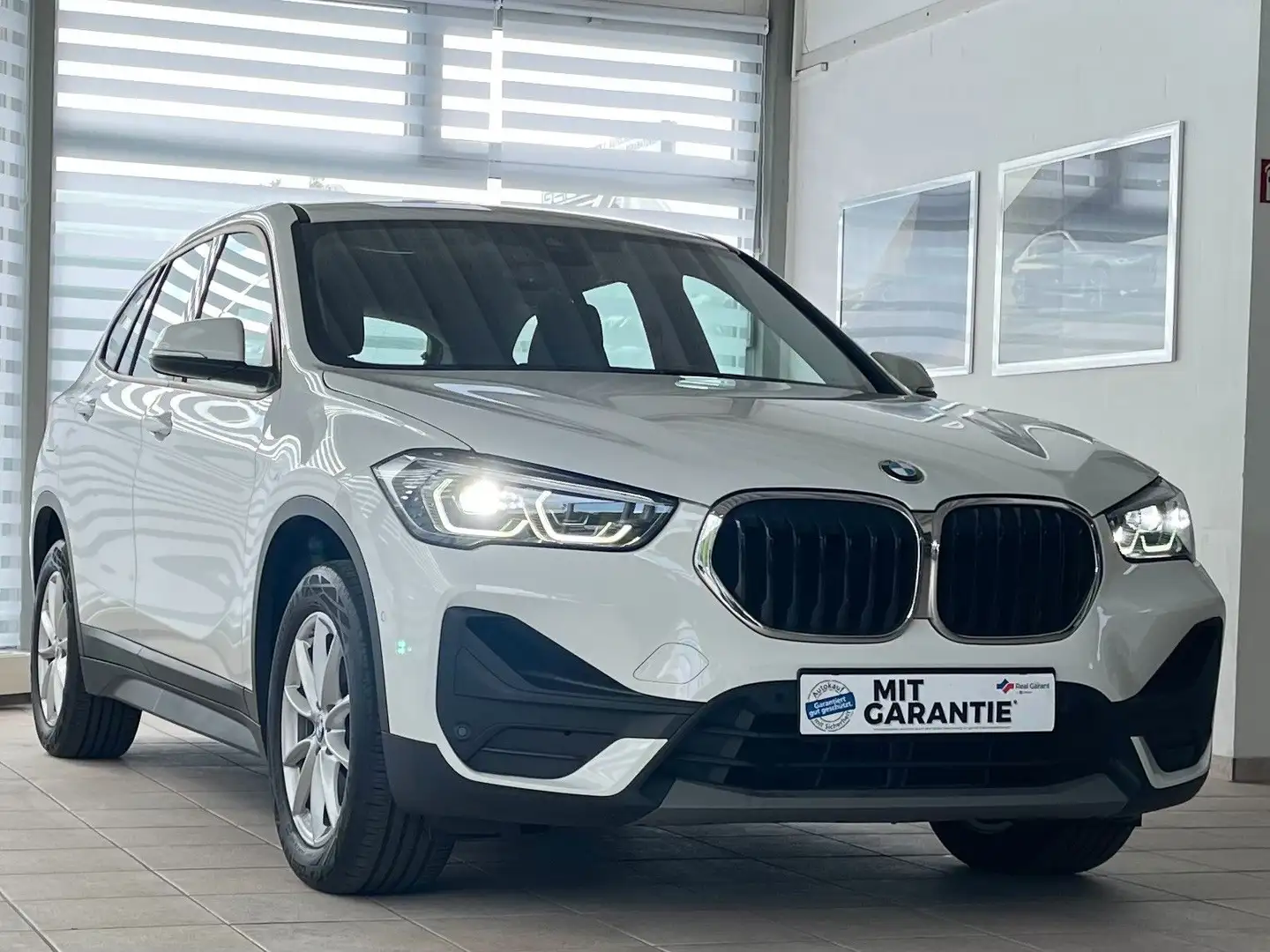 BMW X1 xD20d Aut. Sports.HUD ACC Memory Unfallfrei Bianco - 1
