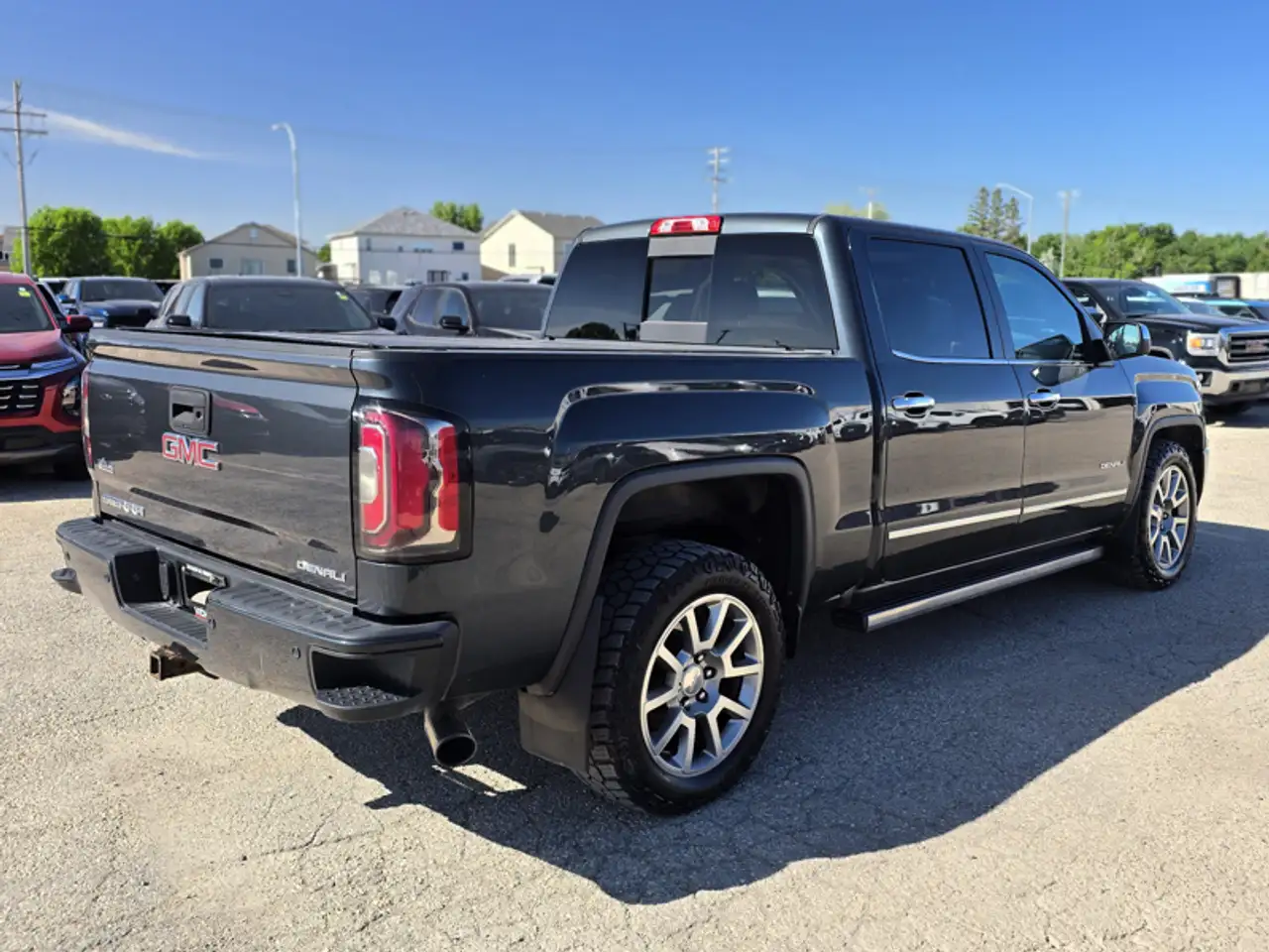 GMC Sierra 1500 снимка GMC Sierra 1500