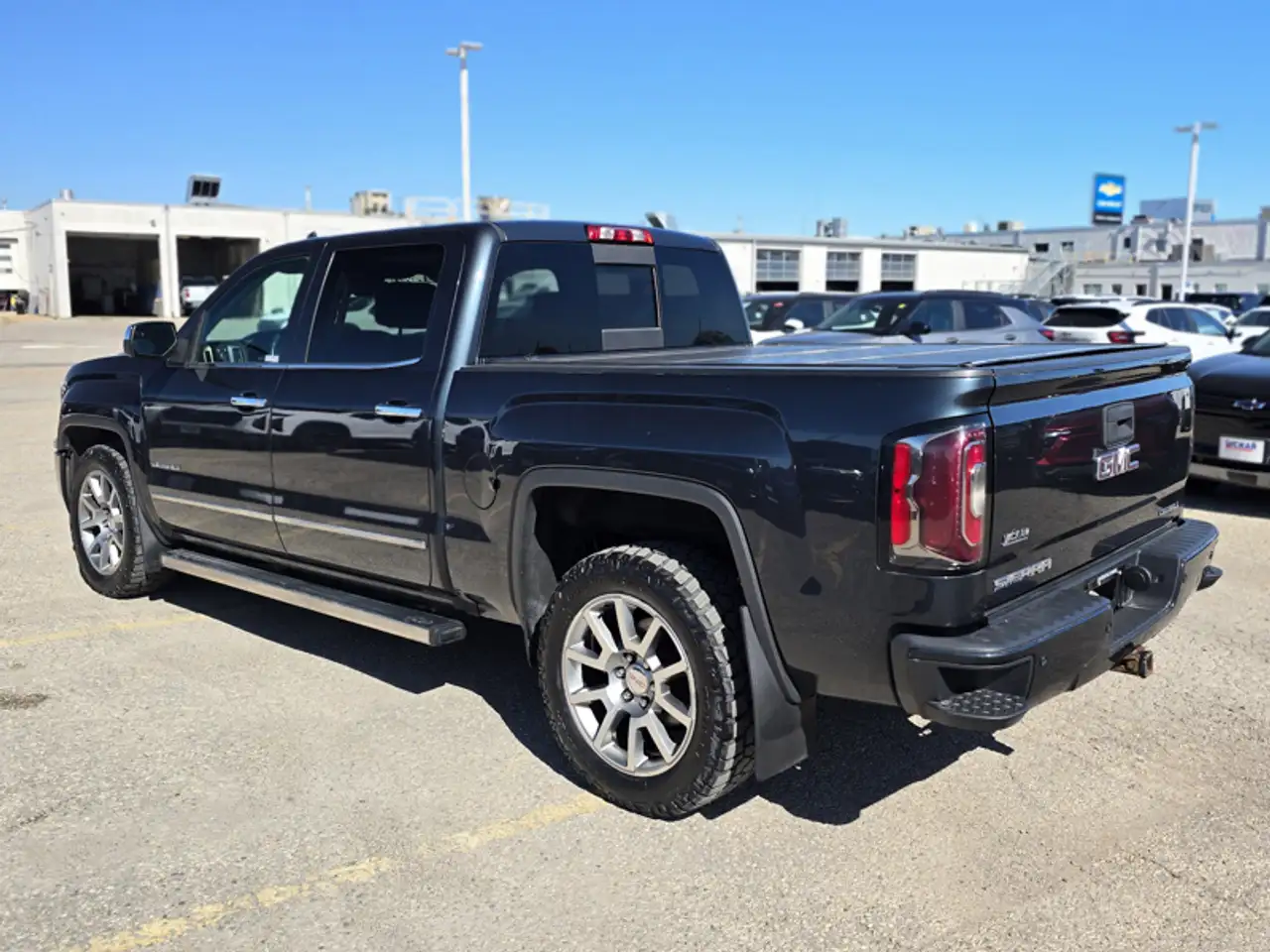 GMC Sierra 1500 снимка GMC Sierra 1500