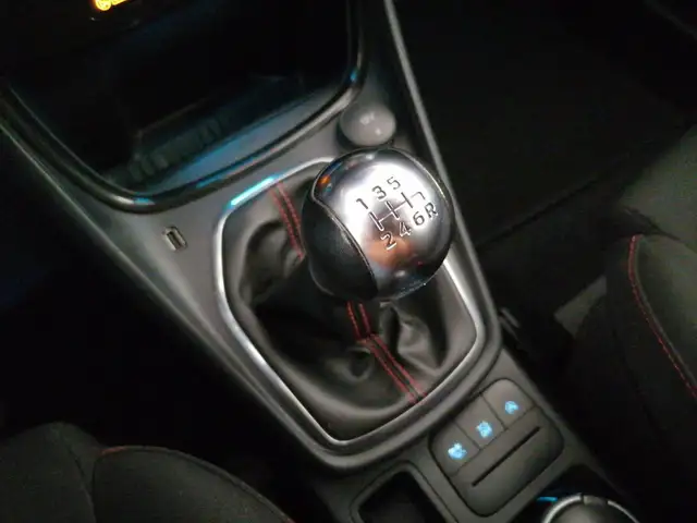Ford Puma view 13