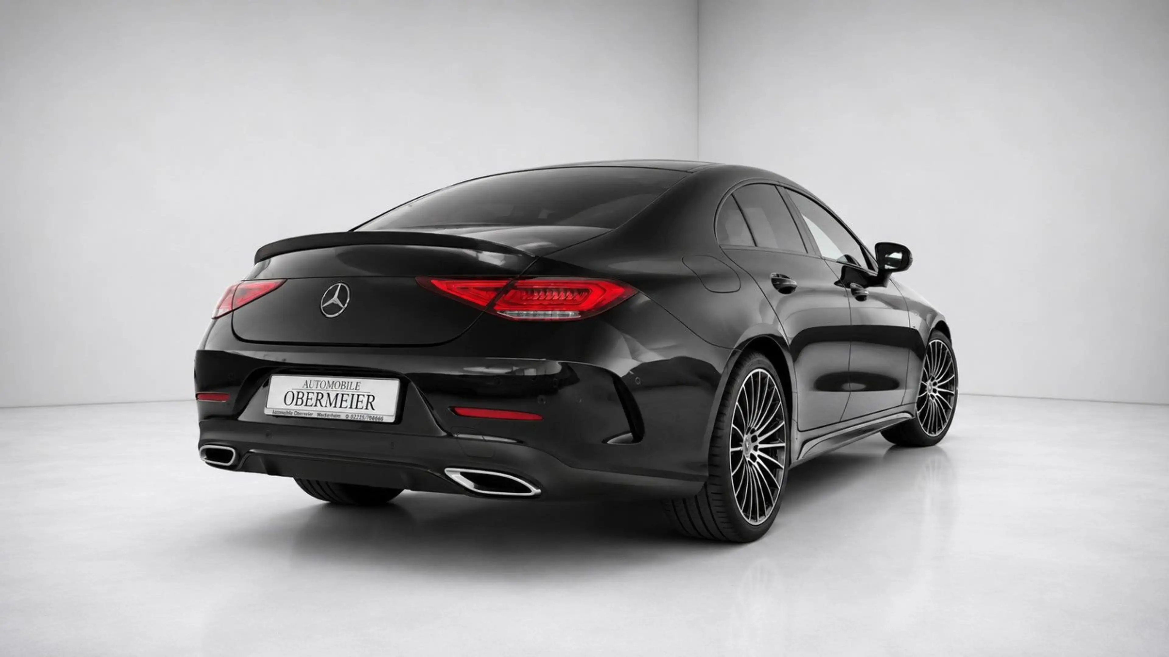 Mercedes-Benz CLS 400 d 4M AMG Distr. SHD RFK LED CarPlay — photo 5