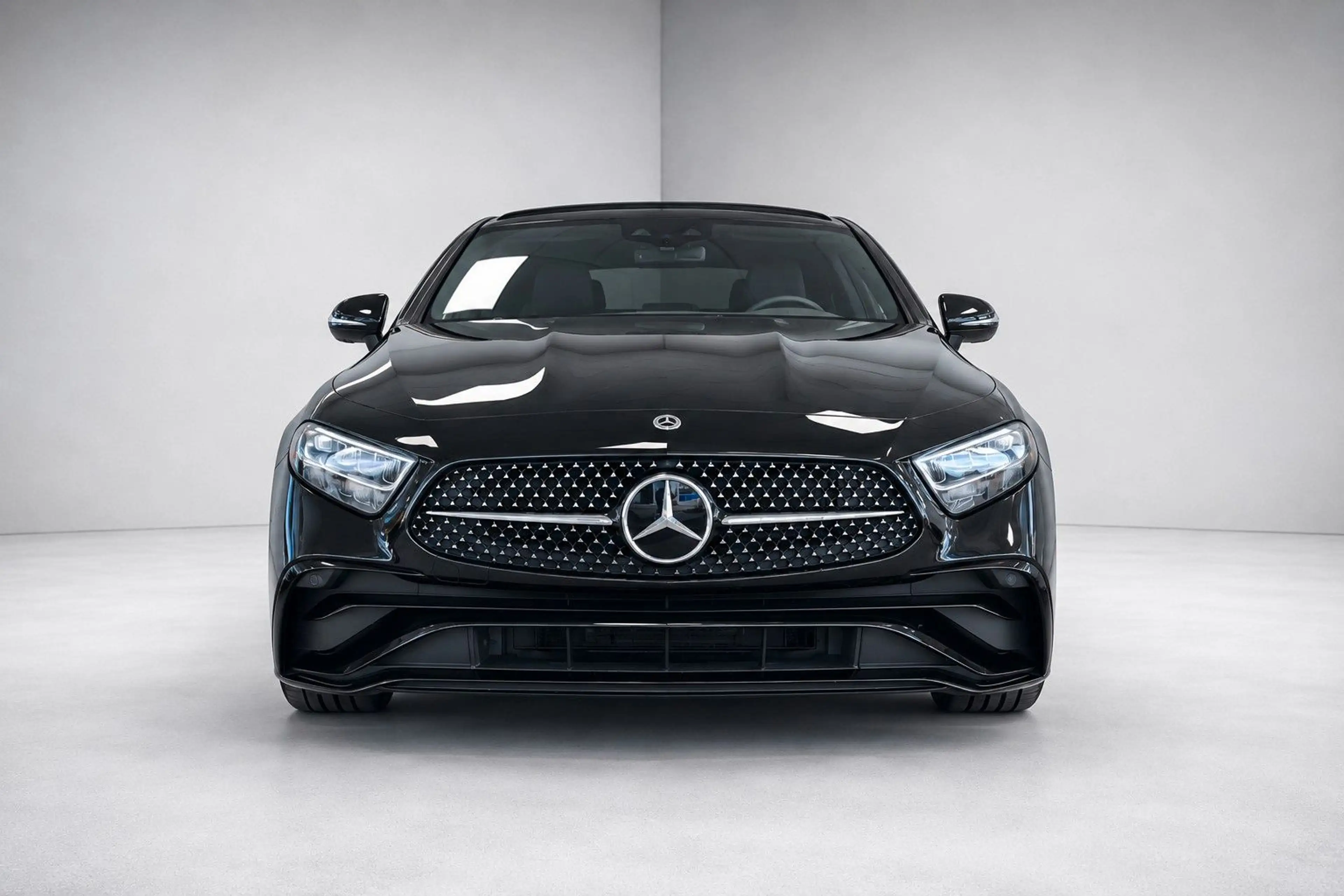 Mercedes-Benz CLS 400 d 4M AMG Distr. SHD RFK LED CarPlay — photo 2