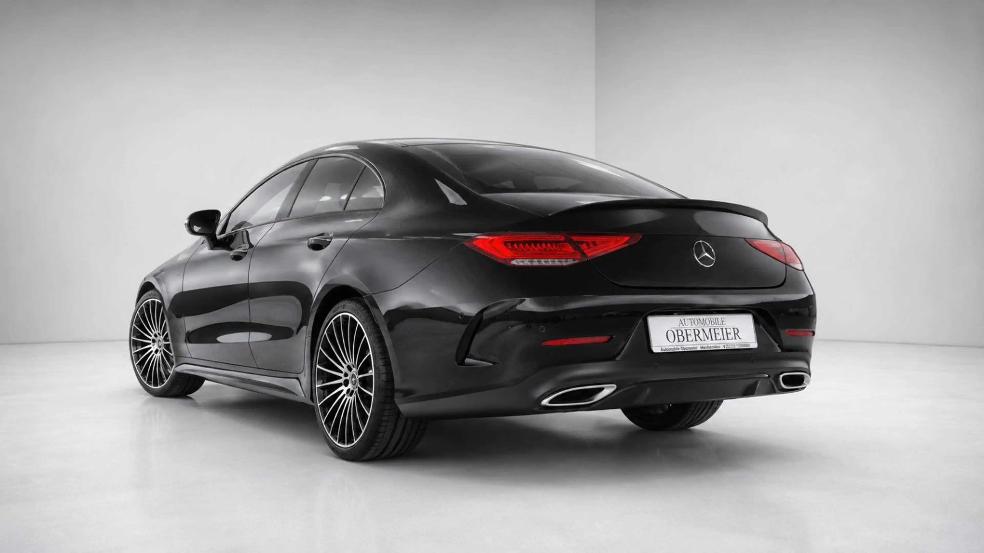 Mercedes-Benz CLS 400 d 4M AMG Distr. SHD RFK LED CarPlay — photo 4
