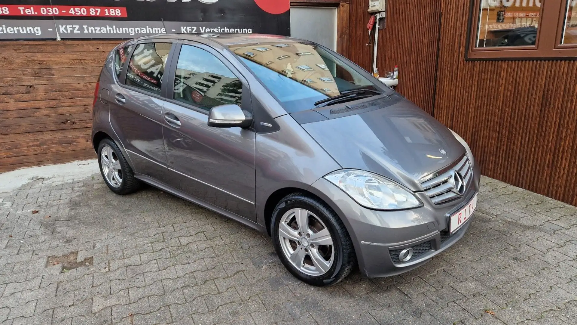 Mercedes-Benz A 180 A -Klasse A 180, Klima, SHZ, Isofix Grau - 2
