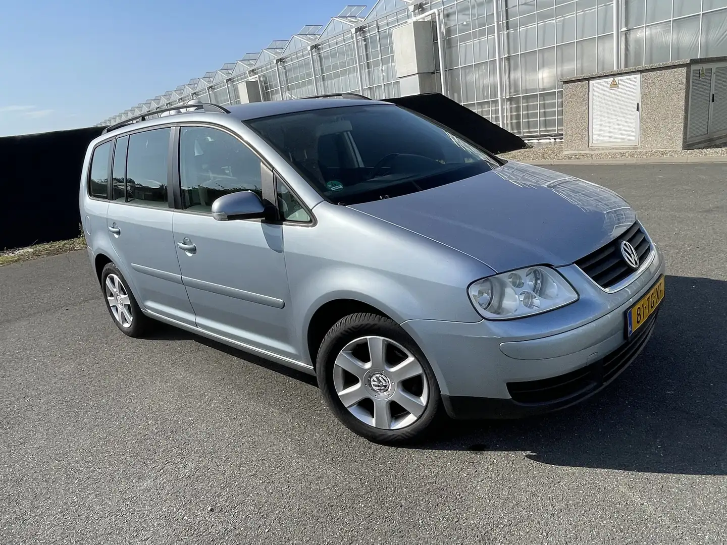 Volkswagen Touran 1.6-16V FSI Business Bleu - 1