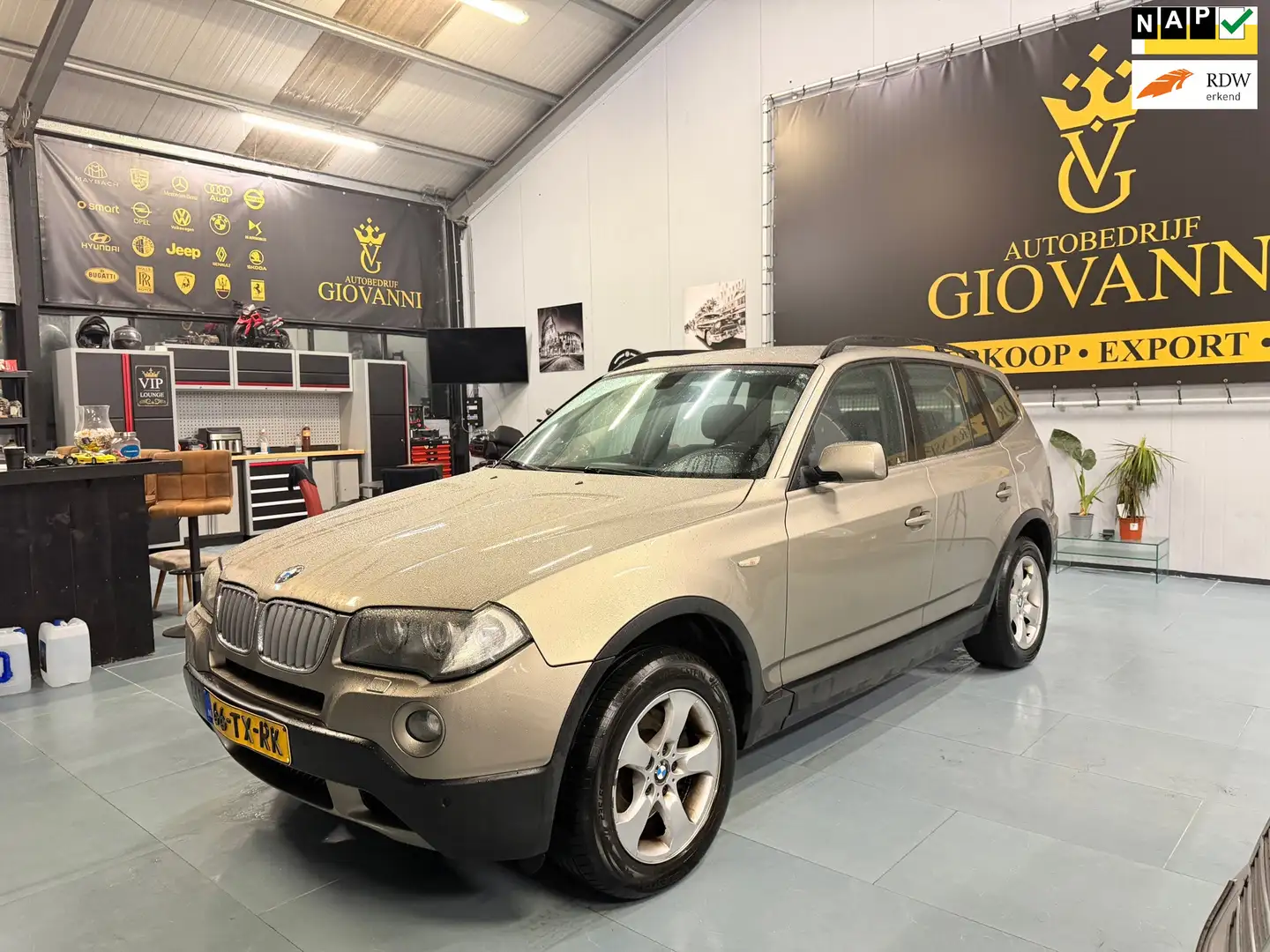 BMW X3 2.5si Executive inruil mogelijk n Braun - 1