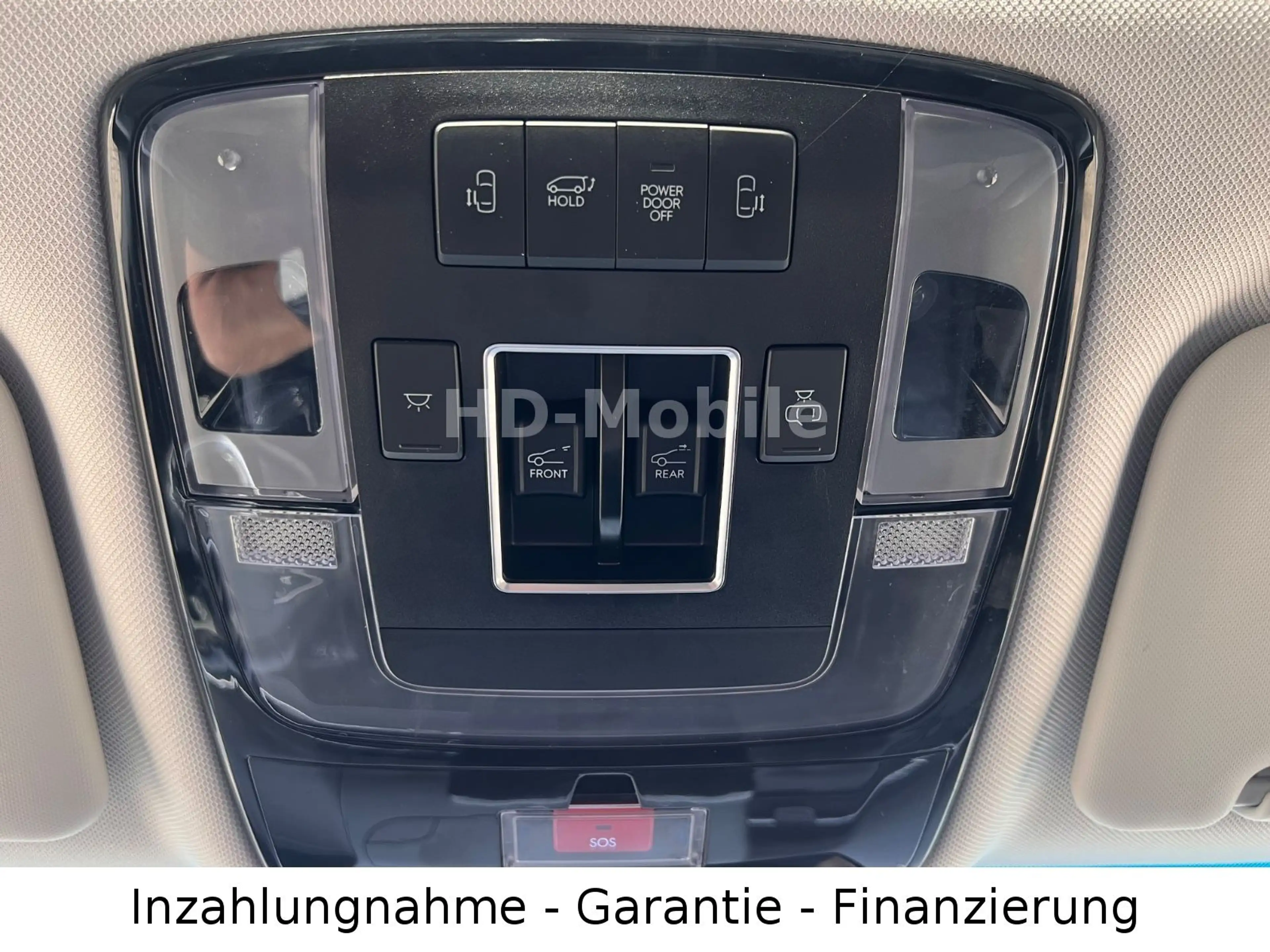 Hyundai STARIA Prime, 9 Sitzer, Leder, Pano, 360 Camera — photo 19