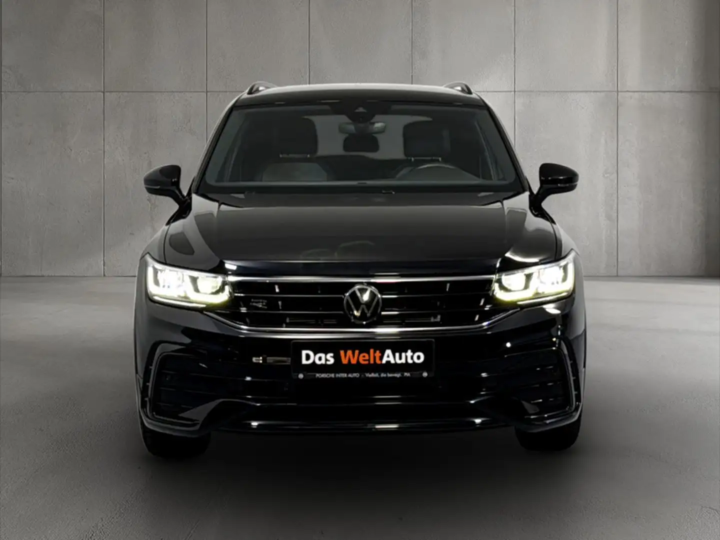 Volkswagen Tiguan R-Line TSI DSG Schwarz - 2
