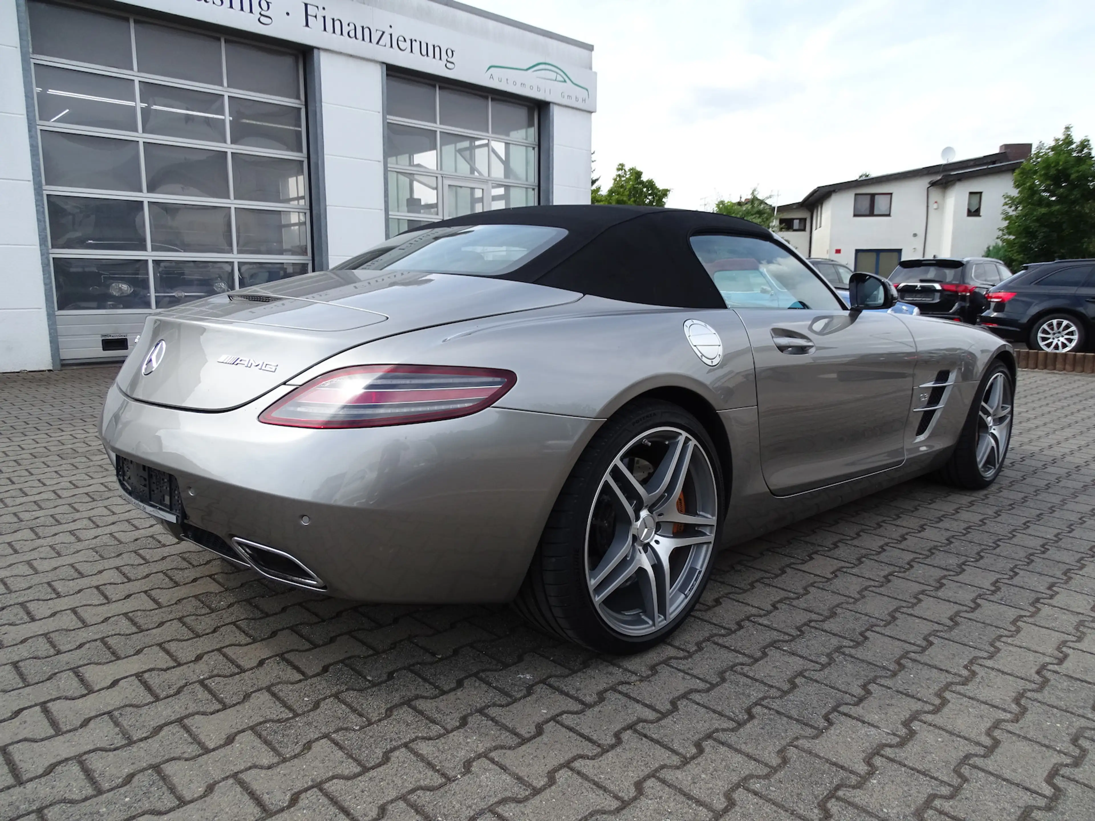 Mercedes-Benz SLS Roadster Alubeam, Keramikbremsanlage, Bang & Olufs — photo 10