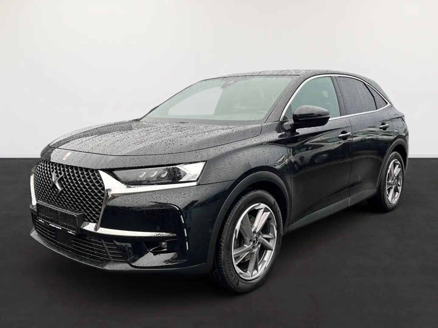 DS Automobiles DS 7 Crossback E-Tense 4x2 225 Bastille+ Černá - 1