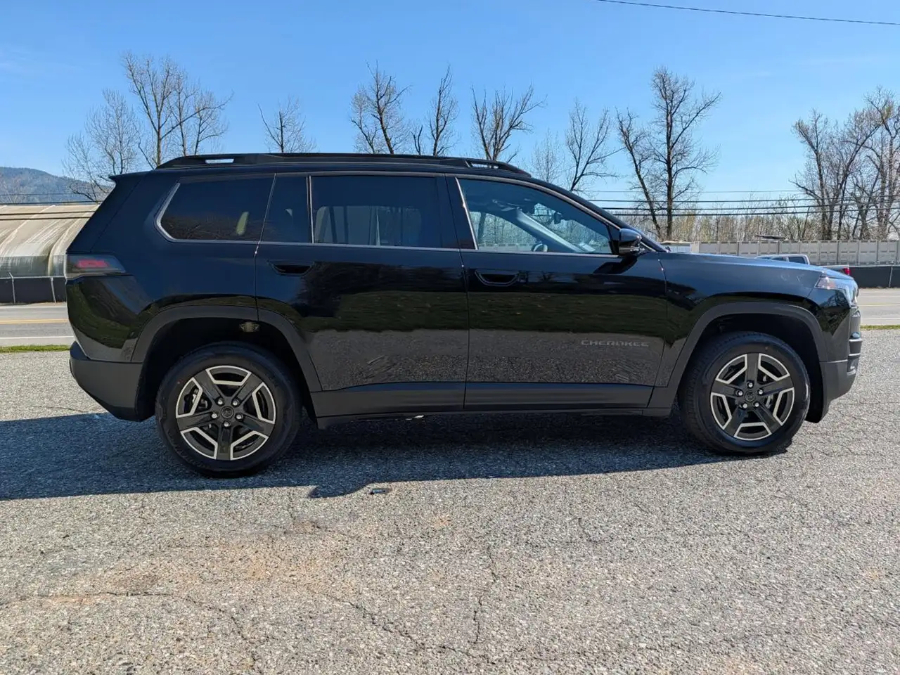 Jeep Cherokee снимка Jeep Cherokee