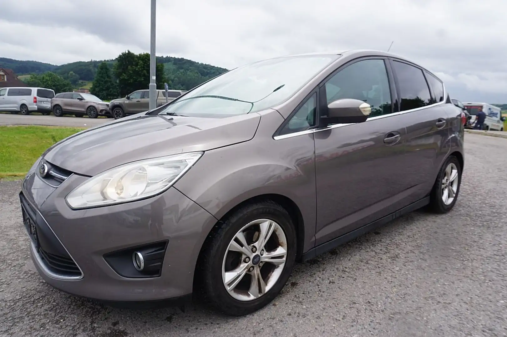 Ford C-Max iconic 1,6 TDCi DPF Braun - 2