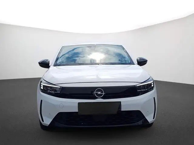 Opel Corsa view 2
