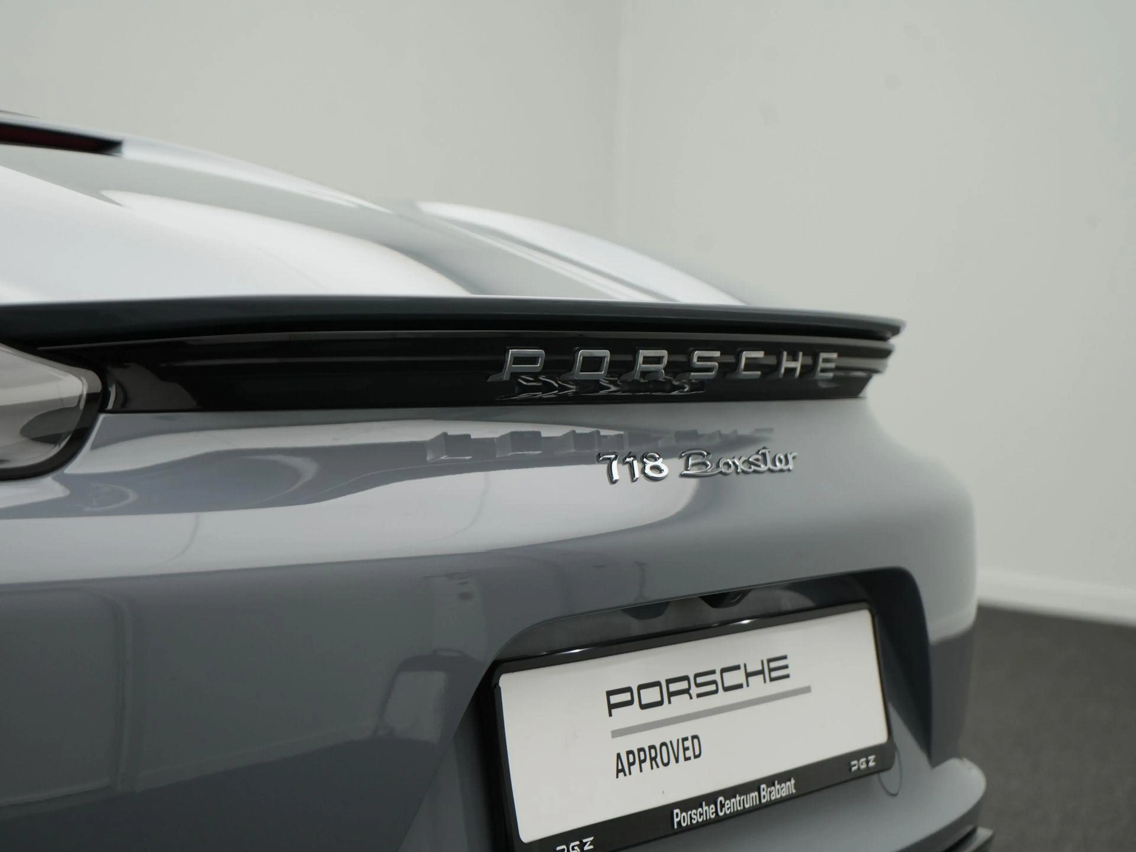 Porsche 718 Boxster — photo 15