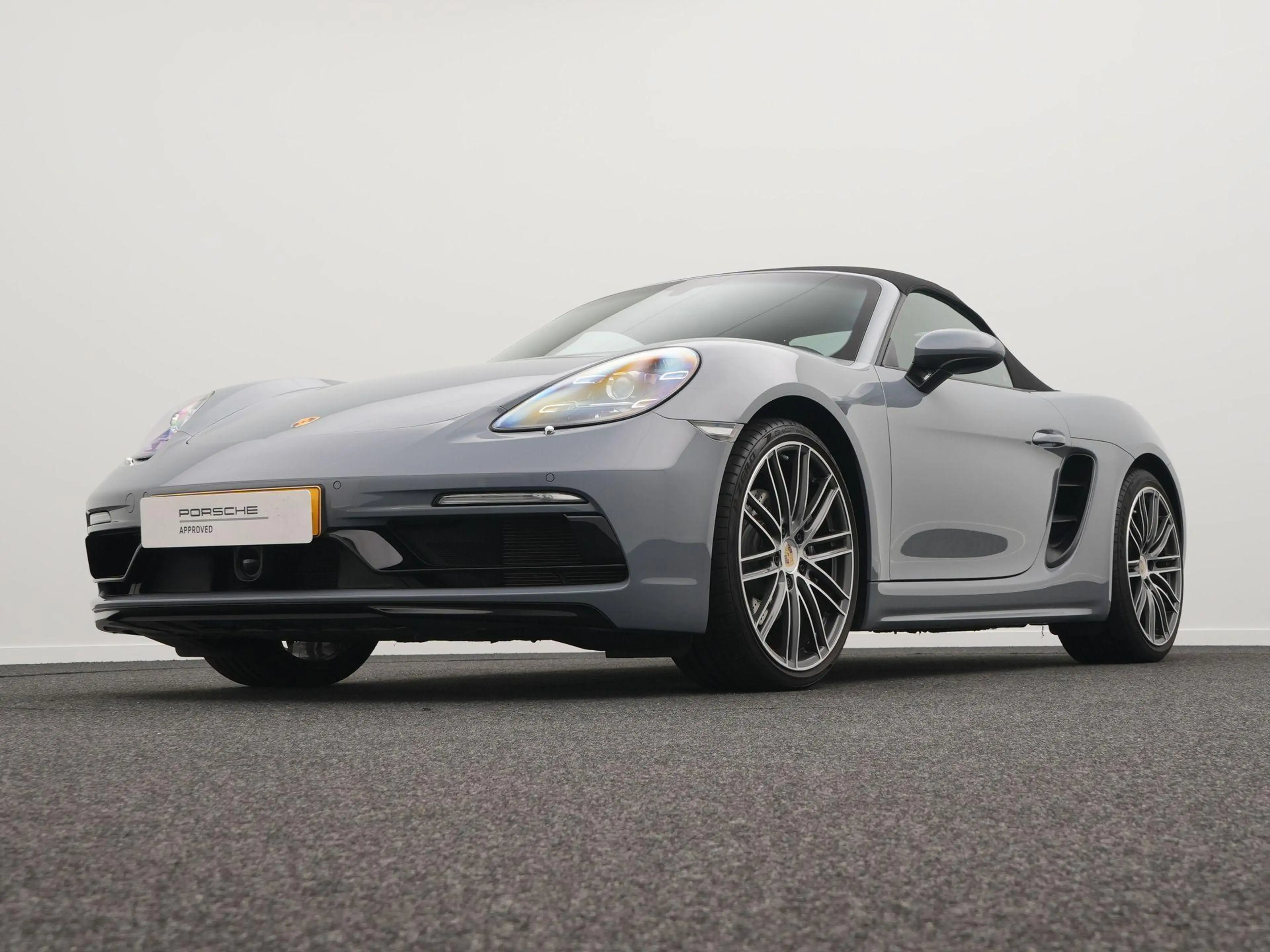 Porsche 718 Boxster — photo 9
