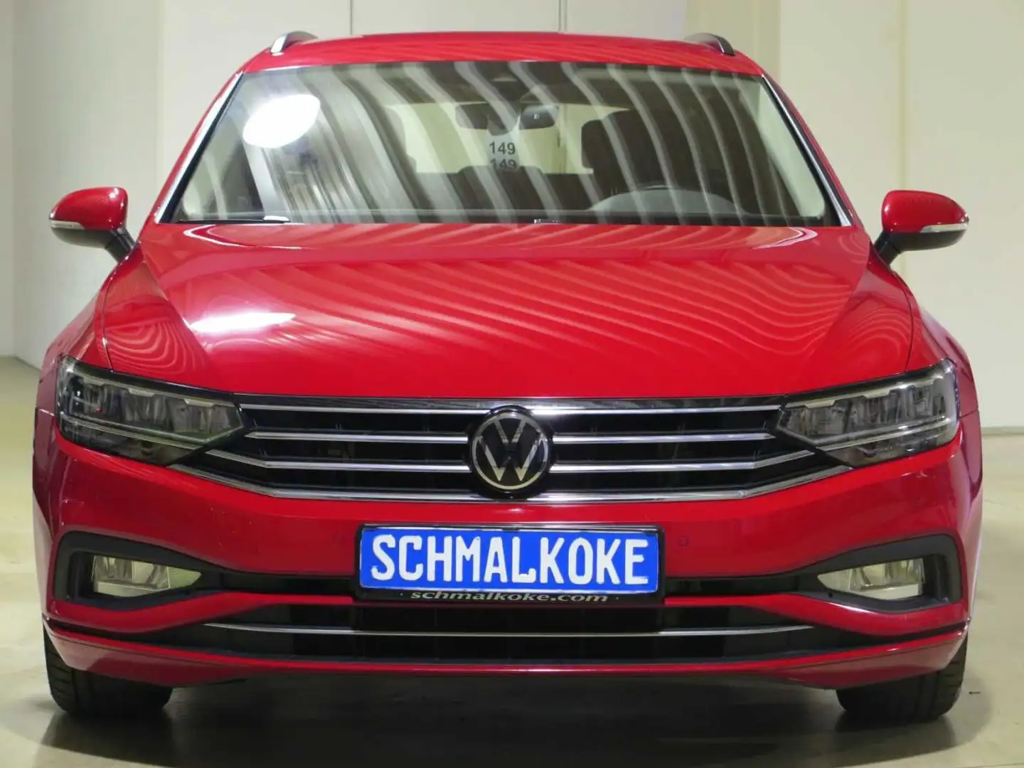 Volkswagen Passat Variant 2.0 TDI SCR DSG7 Business AHK Nav Rojo - 1