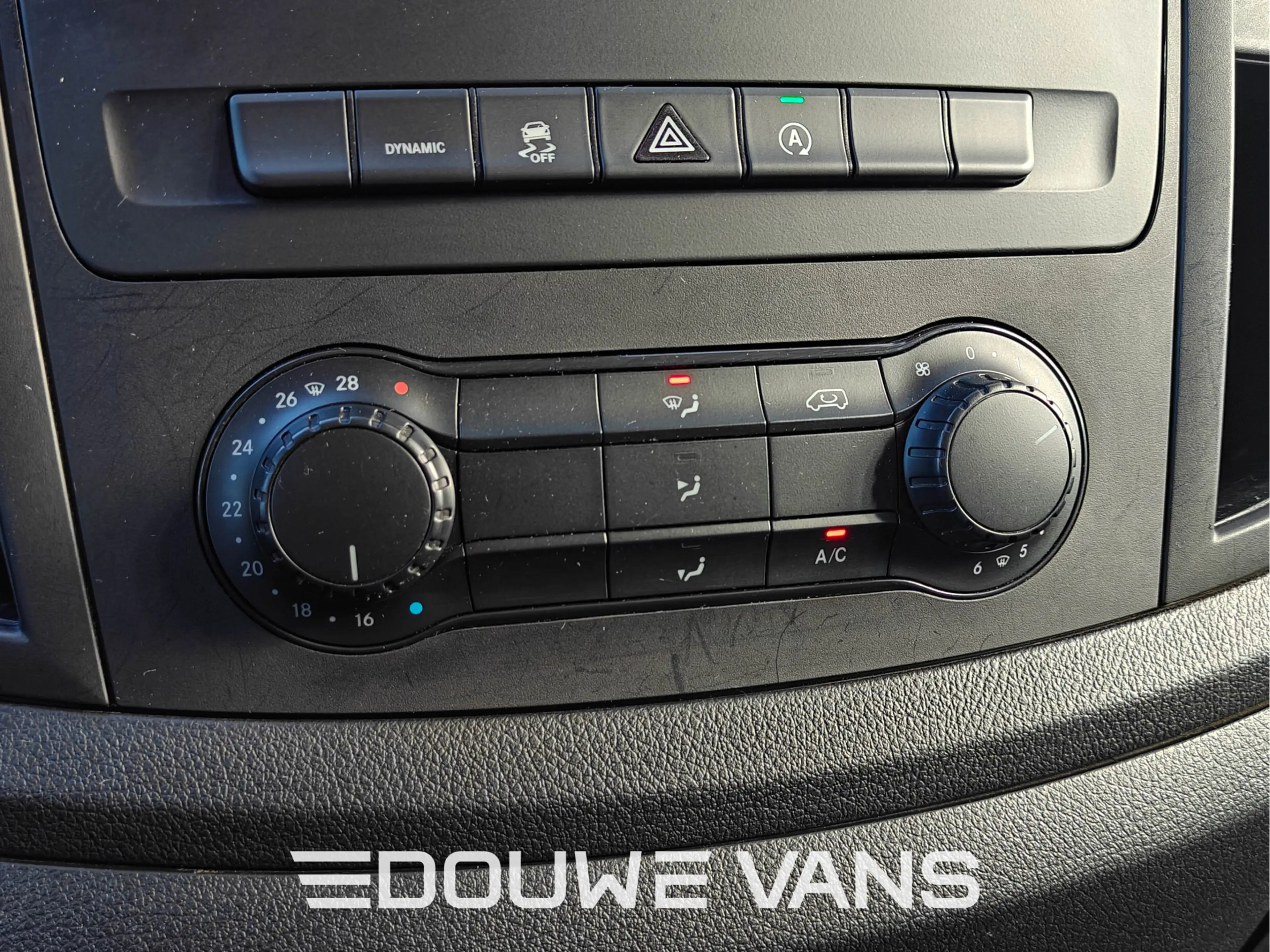 Mercedes-Benz Vito 119 L2 190 PK Airco Trekhaak Camera Inrichting Nav — photo 11