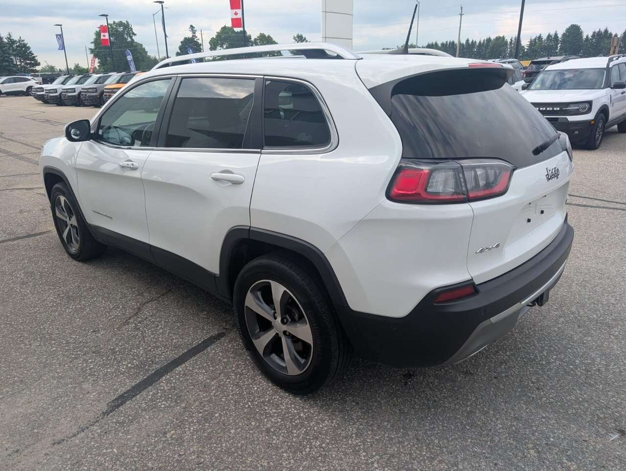 2021 Jeep Cherokee Limited Elite Package/Technology Group/ Trailer Pa — снимка 1