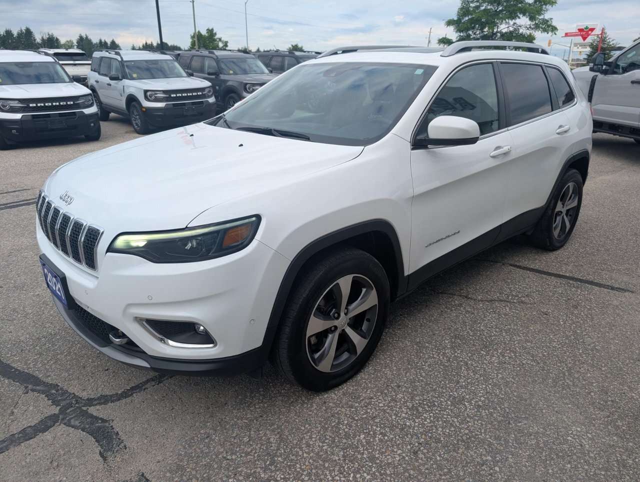2021 Jeep Cherokee Limited Elite Package/Technology Group/ Trailer Pa — снимка 1