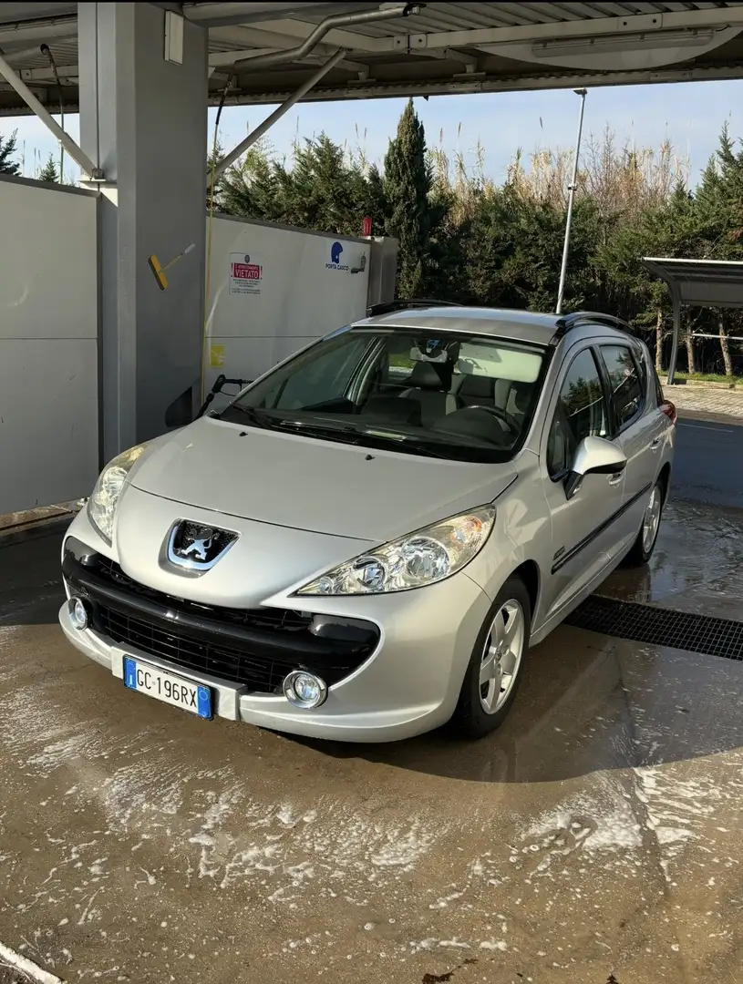 Peugeot 207 SW 1.4 vti 16v Energie Sport - 2