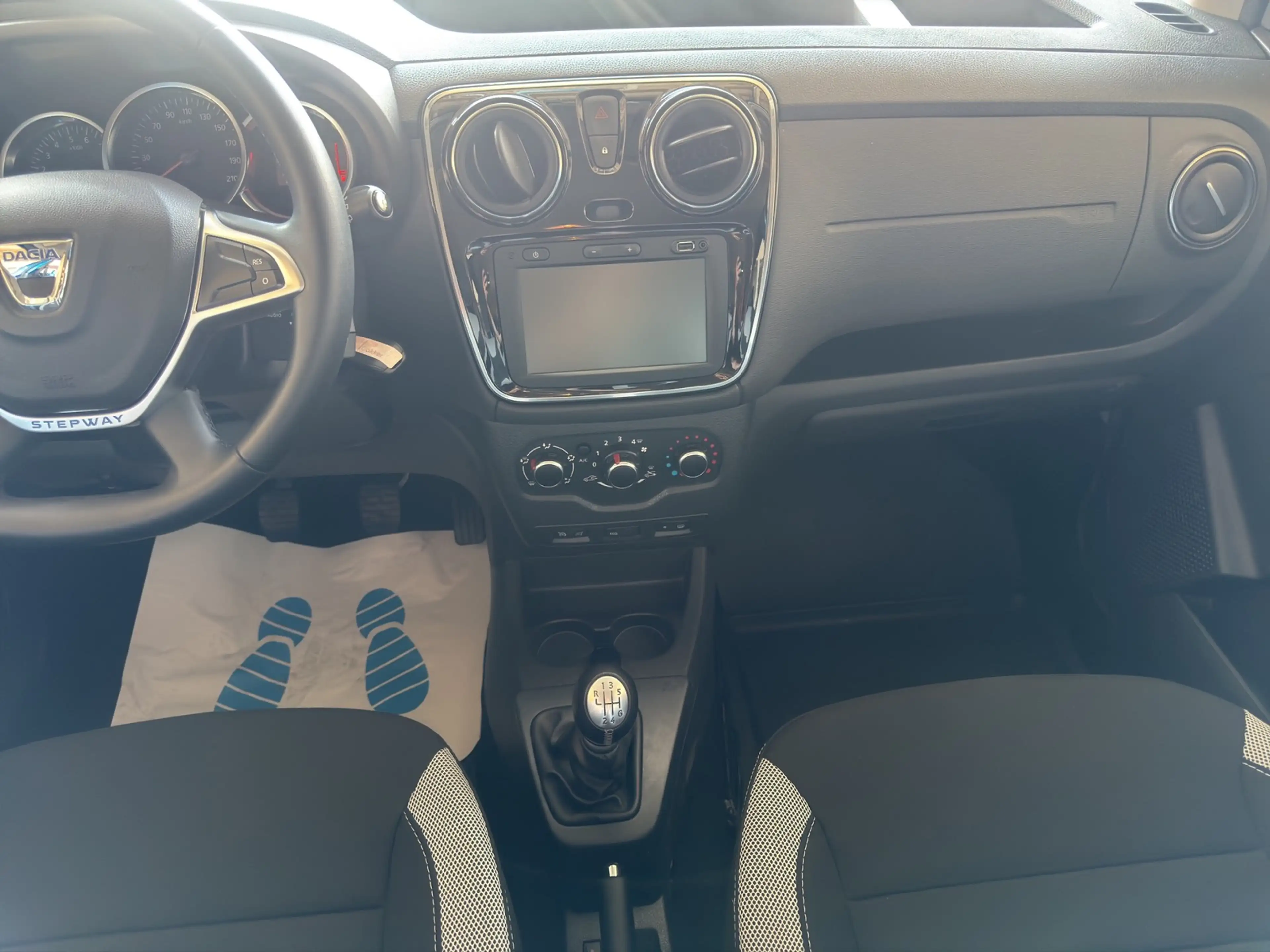 Dacia Dokker Dacia Dokker 1.3 TCe Stepway Celebration~NAVIGATIO — photo 11