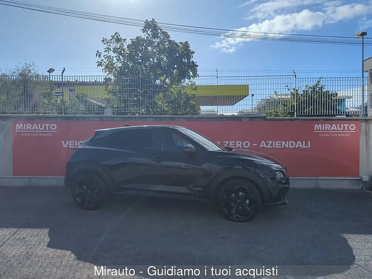 Nissan Juke 2ª serie Juke 1.6 HEV Premiere Edition Nero - 1