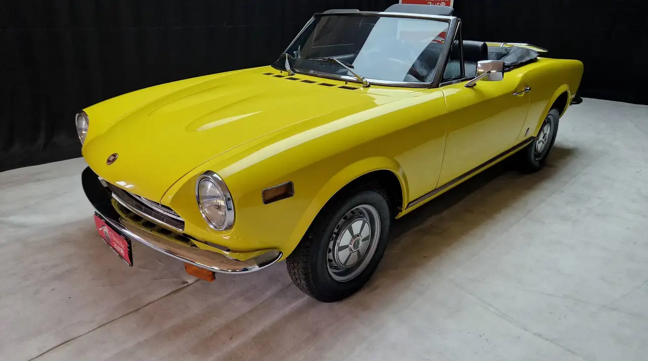 Fiat 124 Spider 124 Spider 1977