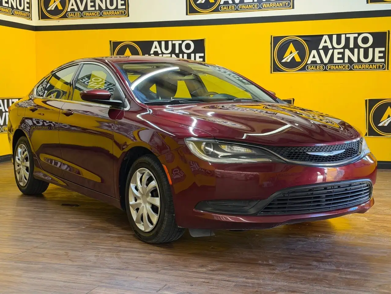 Chrysler 200 снимка Chrysler 200