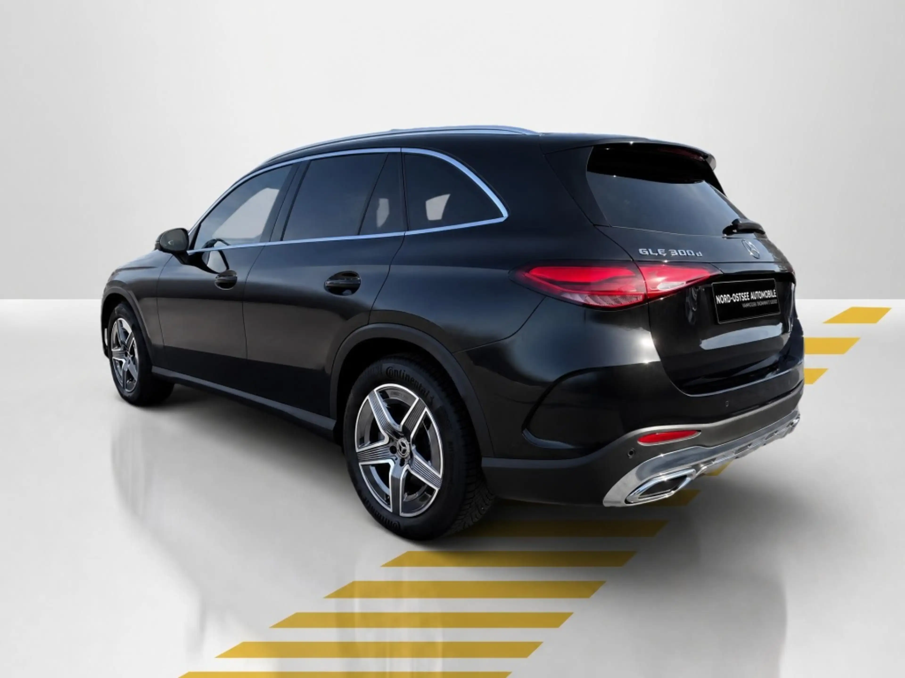 Mercedes-Benz GLC 300 d AMG 4M AHK ADV.+ LED MBUX — photo 13