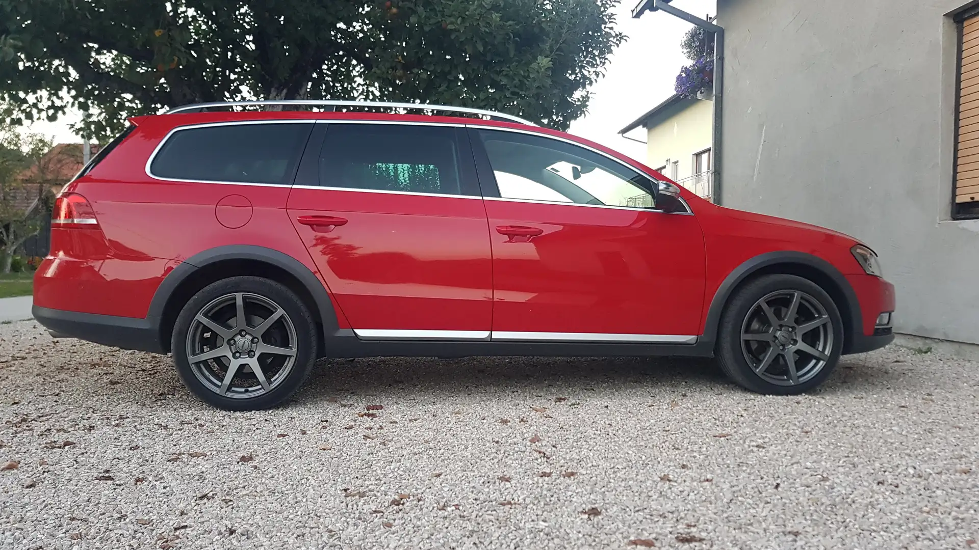 Volkswagen Passat Alltrack BMT Sky 2,0 TDI DPF 4Motion DSG Rojo - 1