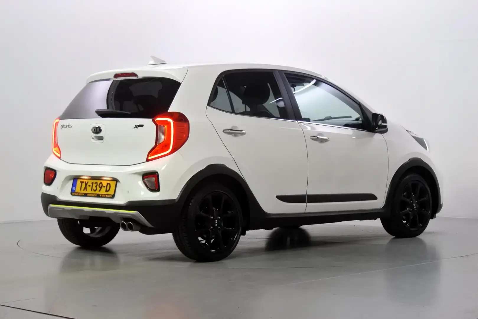 Kia Picanto 1.0 T-GDi 101pk X-Line LED Keyless CAM Cruise Clim Weiß - 2