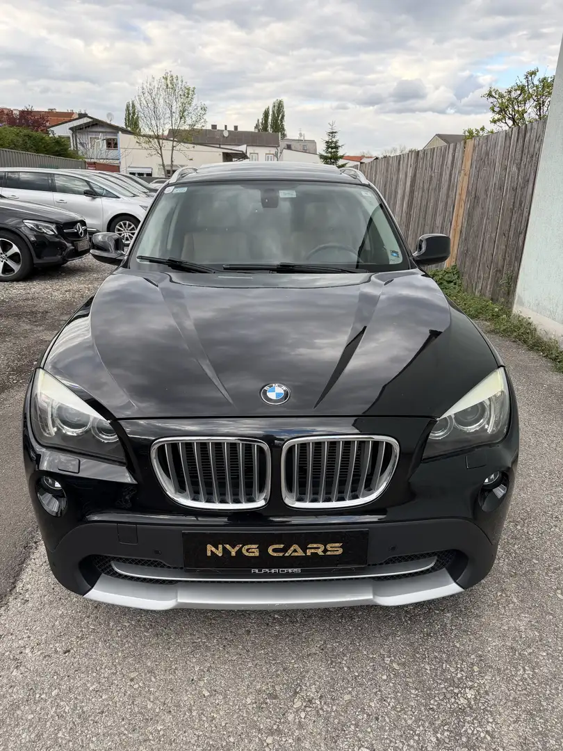 BMW X1 xDrive 23d Österreich Paket Aut. *PANO* - 2