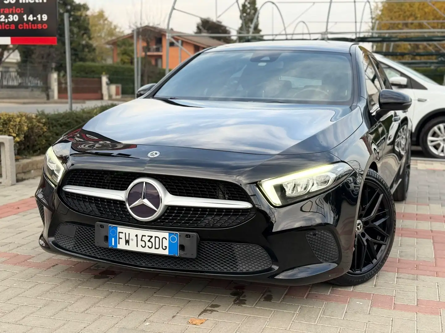 Mercedes-Benz A 180 A 180 Sport Zwart - 1