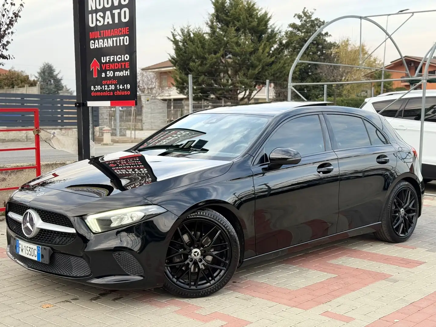 Mercedes-Benz A 180 A 180 Sport Zwart - 2