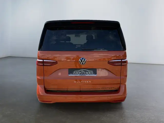 Volkswagen Multivan view 5