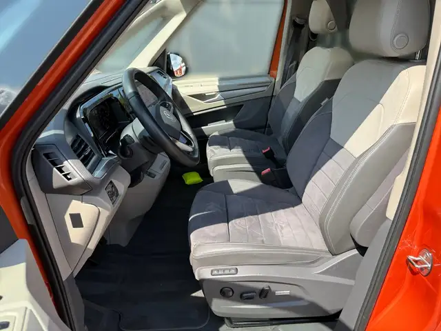 Volkswagen Multivan view 7