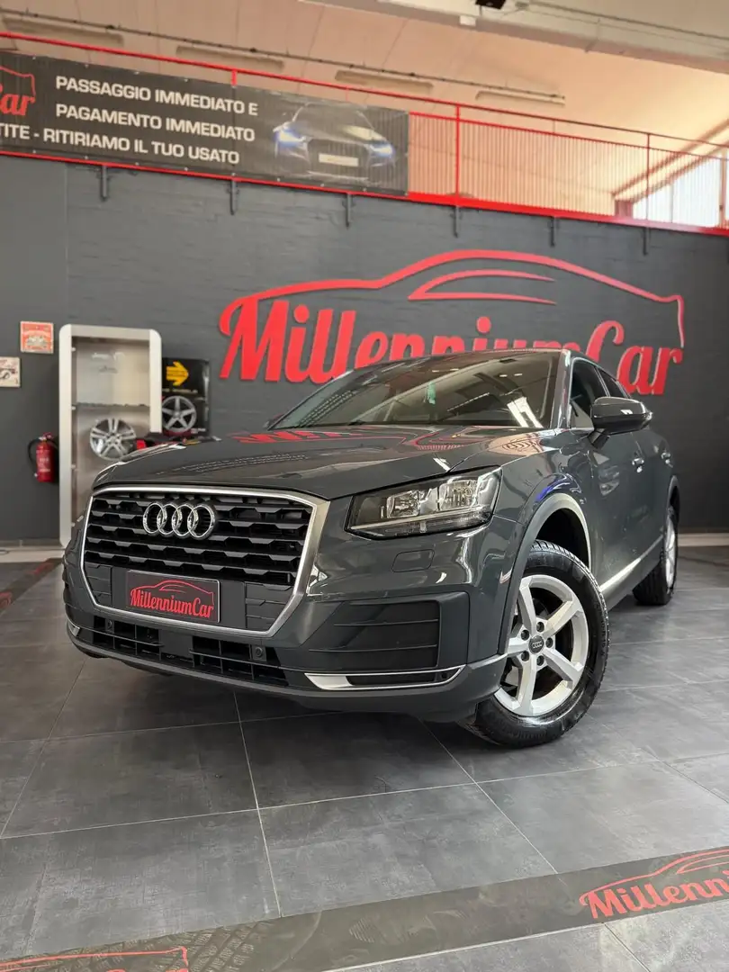Audi Q2 30 TDI S tronic  Chilometri certificati casa madr Grijs - 2