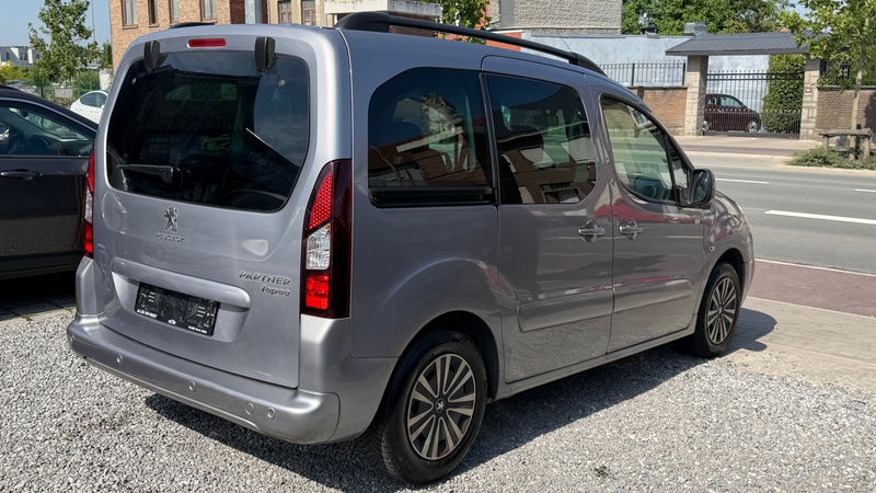 Peugeot Partner Partner Tepee 1.6 BlueHDi Style S — photo 5