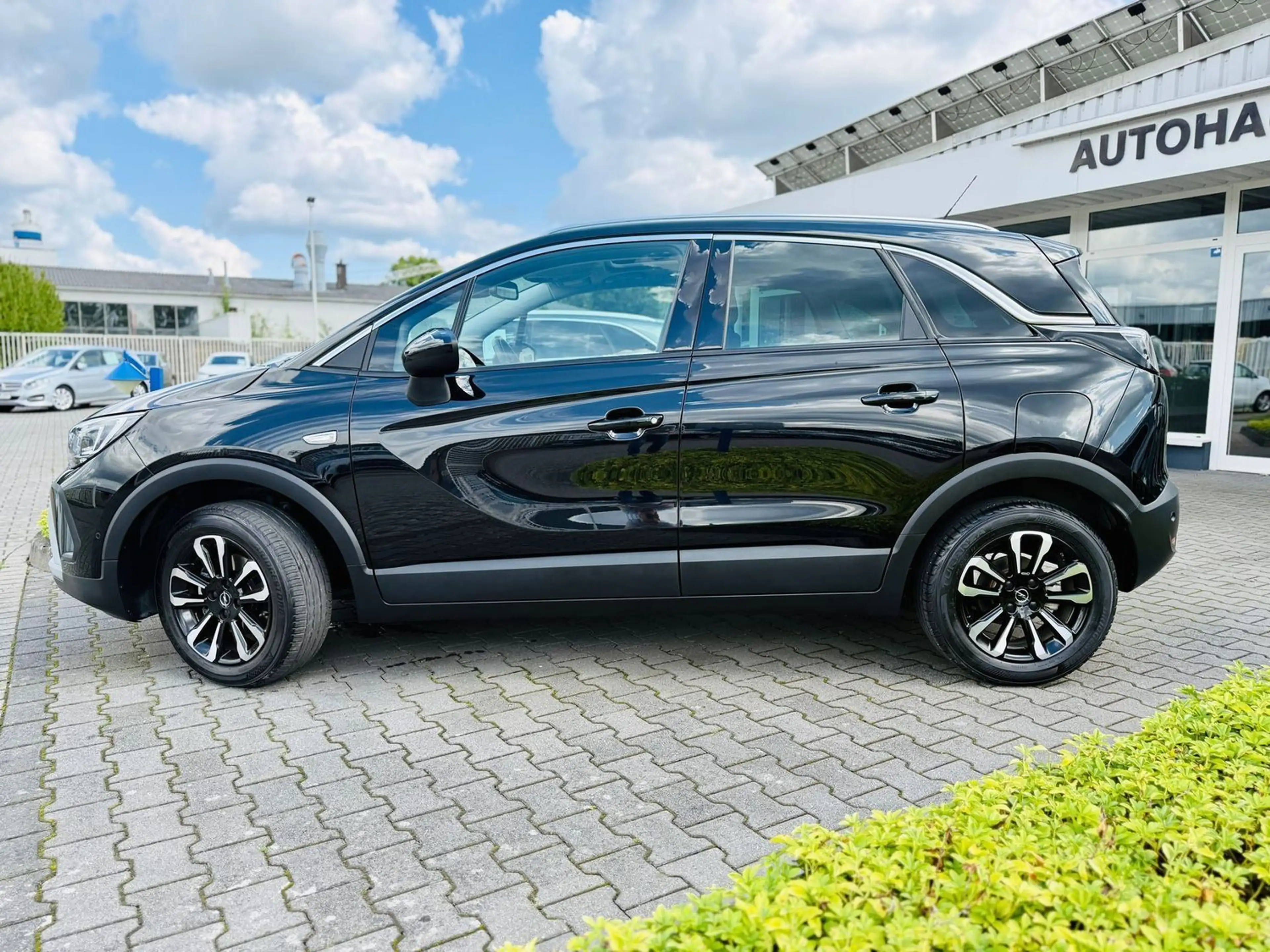 Opel Crossland X 1,2 T ELEG., Navi, Panod, LED, RFK, PTS, Tot, Spur — photo 3