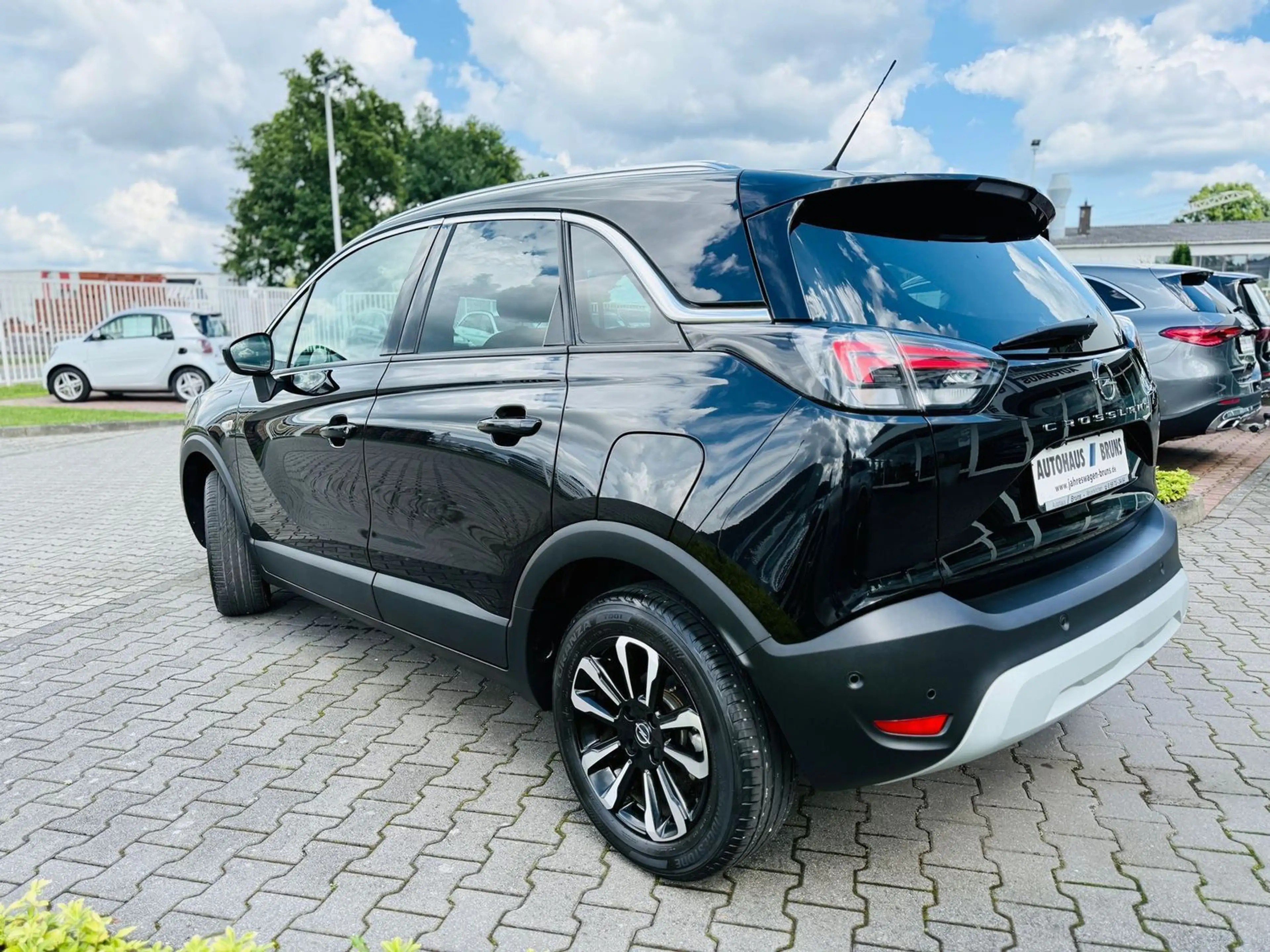 Opel Crossland X 1,2 T ELEG., Navi, Panod, LED, RFK, PTS, Tot, Spur — photo 4