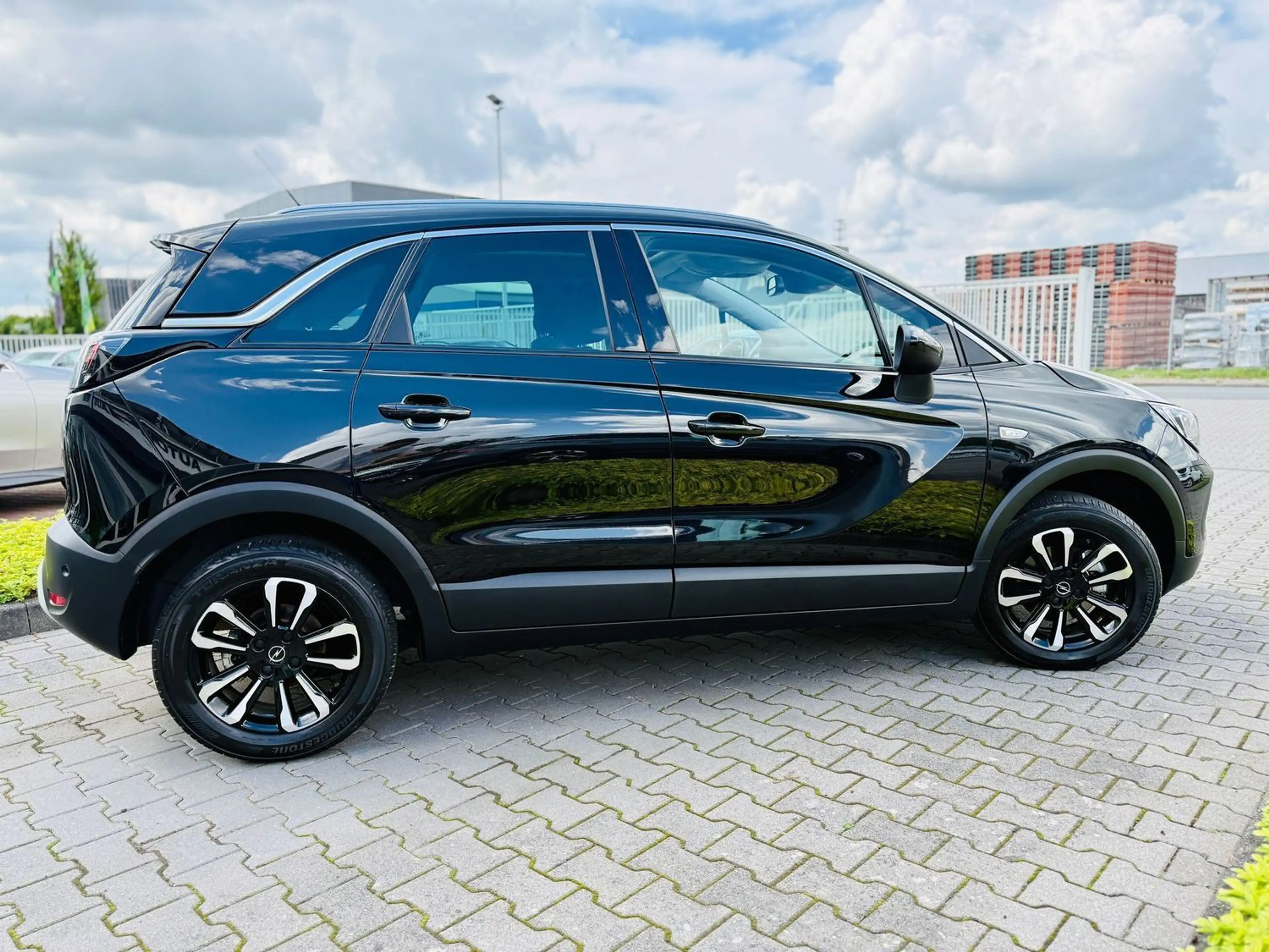 Opel Crossland X 1,2 T ELEG., Navi, Panod, LED, RFK, PTS, Tot, Spur — photo 6