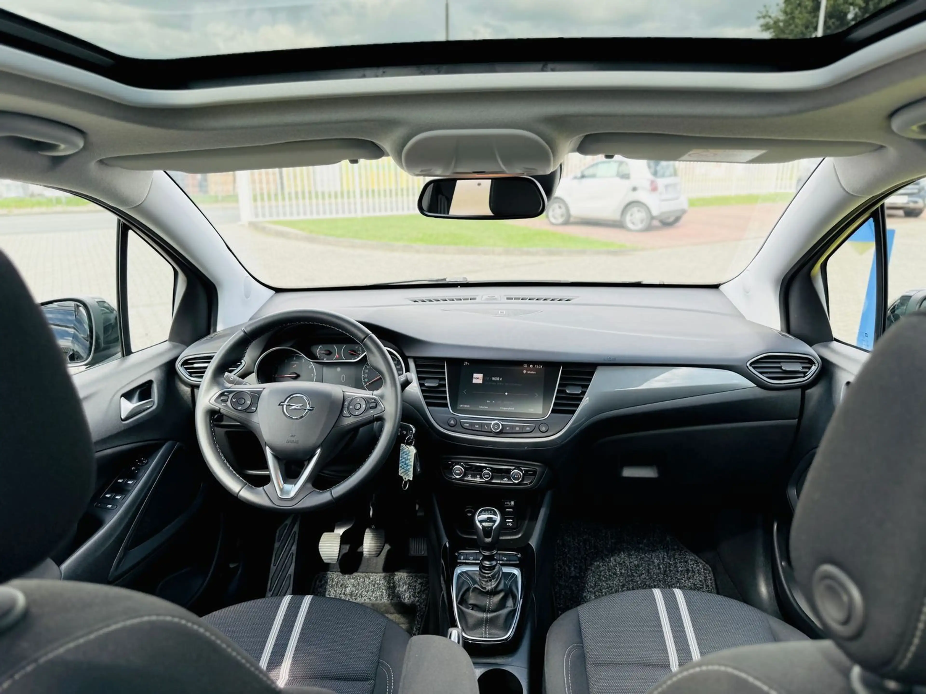 Opel Crossland X 1,2 T ELEG., Navi, Panod, LED, RFK, PTS, Tot, Spur — photo 11