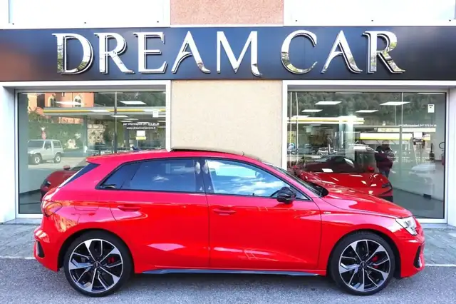 Audi A3 view 6