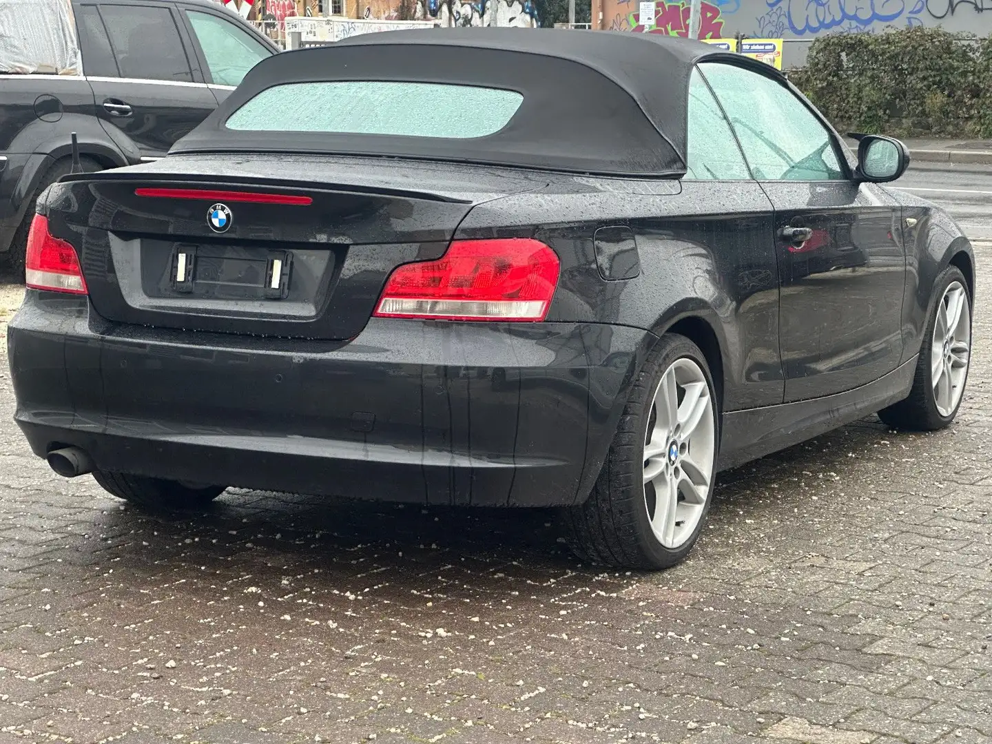 BMW 120 d CABRIO*LEDER+NAVI+18`LM+SHZ* Noir - 2